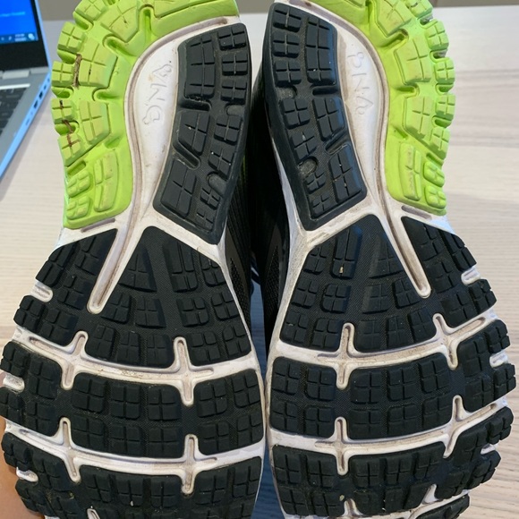 Brooks Gortex Ghosts - Picture 5 of 6